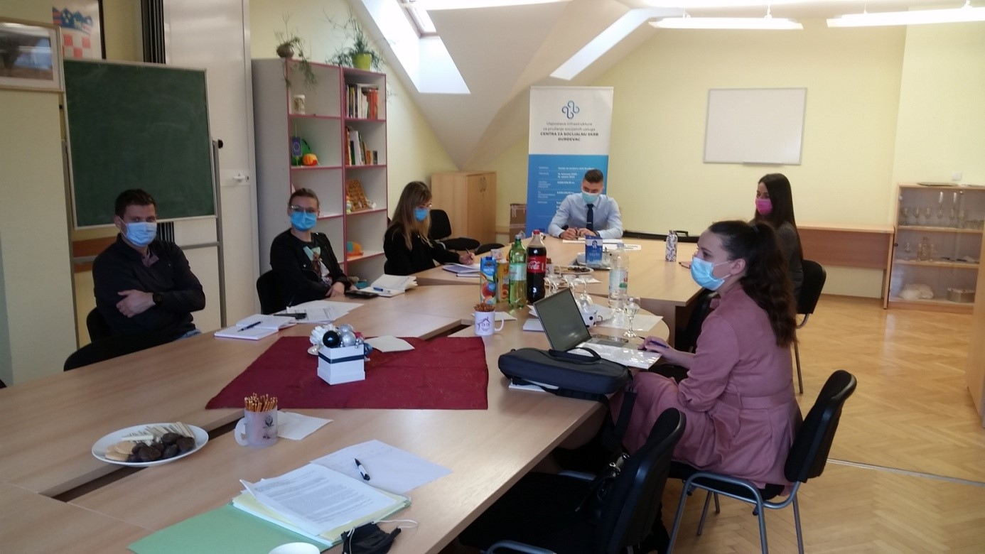 Održan sastanak projektnih timova u okviru provedbe dvaju projekata kojih nositelj Centar za socijalnu skrb Đurđevac